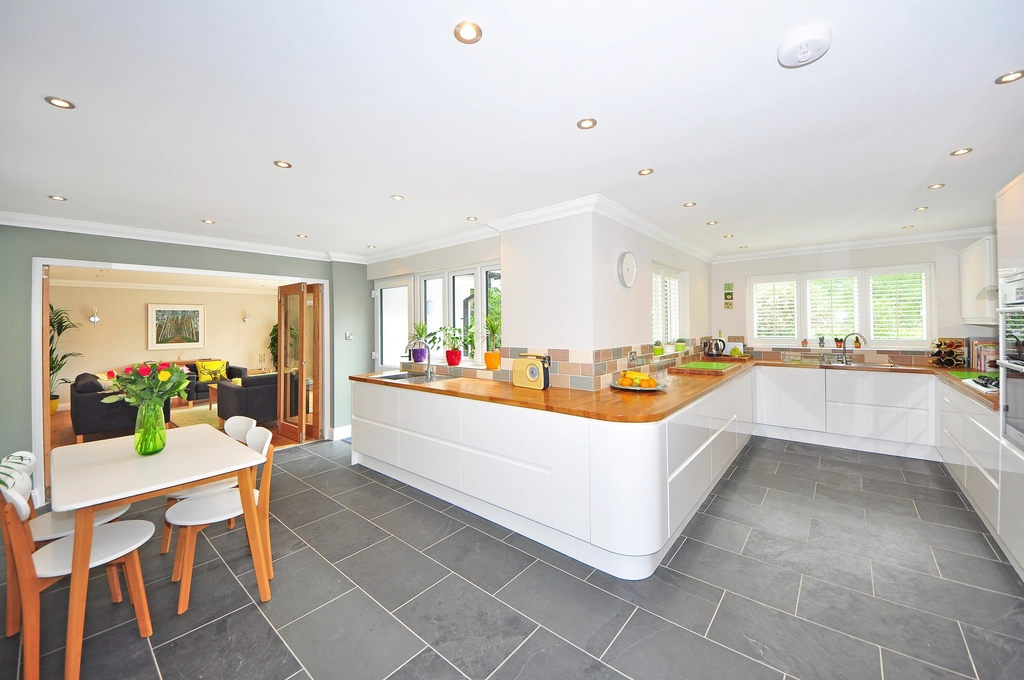 Open-plan kitchen · SouthPark